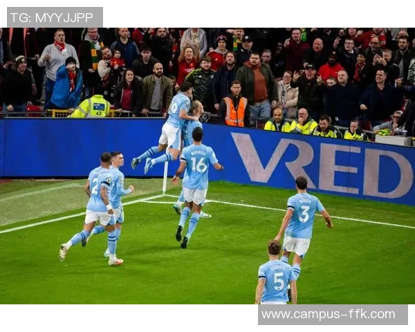 曼城足球队的辉煌历程与未来展望：从崛起到巅峰的传奇之路