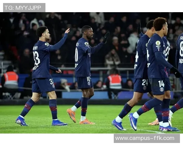 巴黎圣日耳曼将在法甲联赛中迎战里尔，全力争夺更多分数，主场优势或成致胜关键