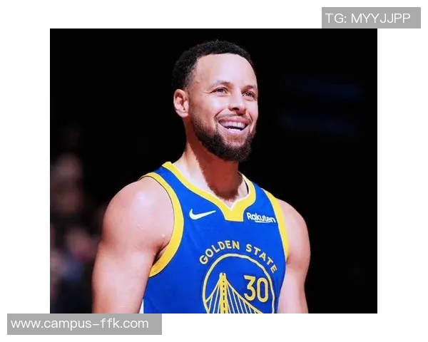 库里半场神勇表现，13投11中独砍32分，勇士力克湖人